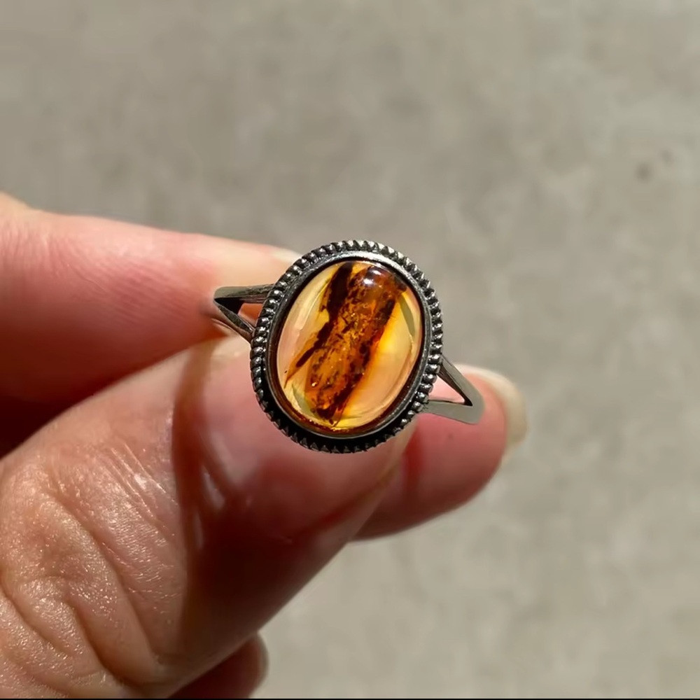 S925 silver with Natural Amber ring
